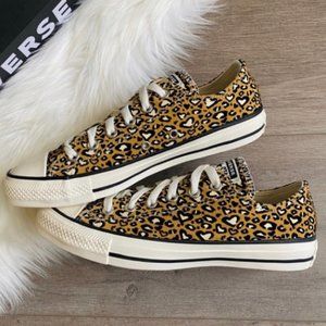 Converse Leopard Heart Chuck Taylor All Star